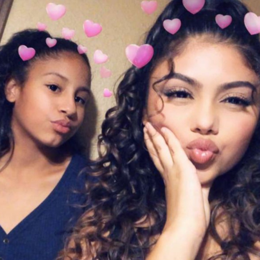 Meet your Posher, Athyna